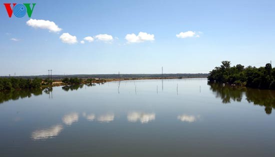 Hien Luong Bridge – everlasting desire for national reunification  - ảnh 2